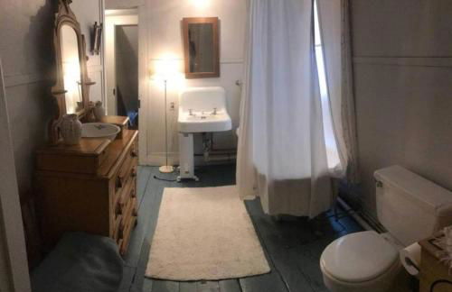 Adirondack Private Room #1 in a Shared House Homestay - Foto 5