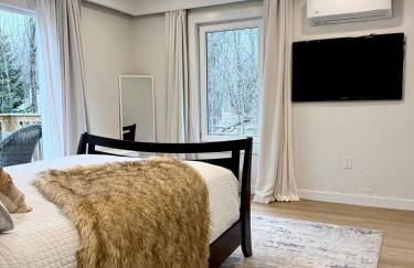 Pocono Chalet,Hot Tub,Arcade,Fireplace, Lake,Pool, Pet friendly, near Jim Thorpe No extra fees to use amenities - Foto 44