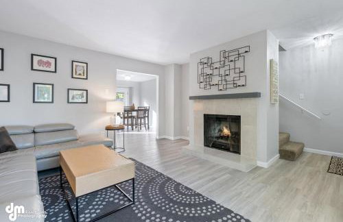 Modern Turnagain Townhome - Foto 21