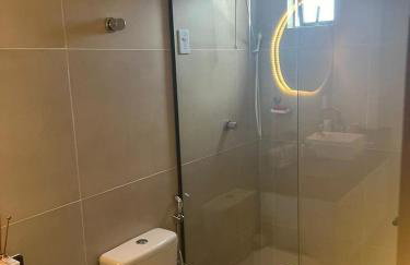 Apartamento completo na melhor praia da grande João Pessoa 40 metros da praia - Foto 18