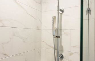 Large Royal Townhome Beautiful Design and Rooftop - Foto 22