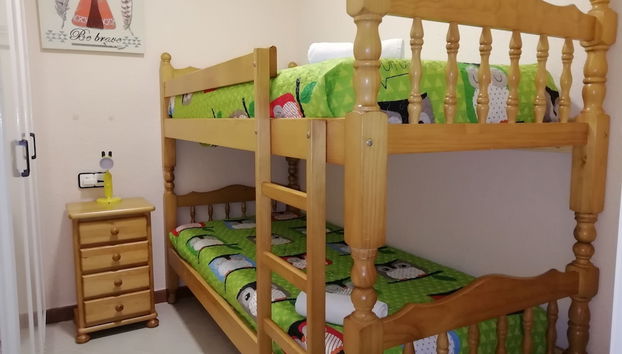 Novelty Beach 2 Salou, climatizado, piscina y playa - Foto 4, Camera