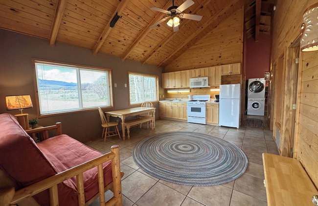Mount Peale Country Inn near Moab - Photo 48