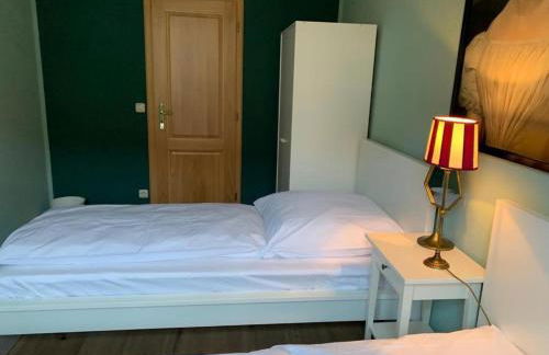 Ferienwohnung,Frühstück gegenüber,Parkplatz kostenlos, zentral Apartment 1 - Foto 9