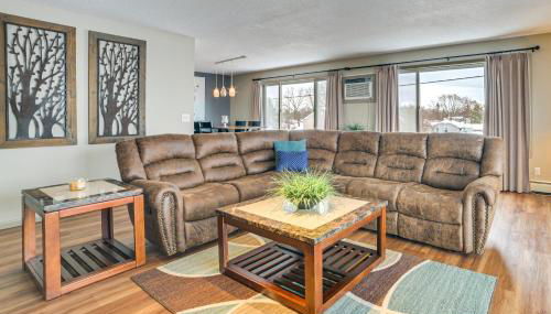 Lake Views and Grill Walk to Lake Huron and Dtwn - Foto 1