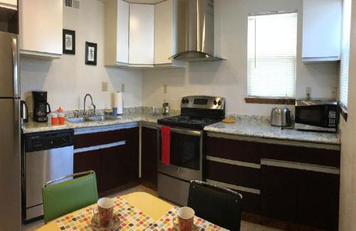 OU-Walk to Campus , Downtown ; Designer Studio - Foto 65