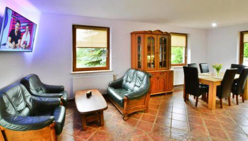 Comfortable, Large Holiday Home With a Garden - Foto 1