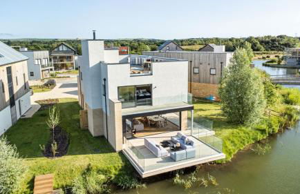 Serenity WI27 - Silverlake - Dorset - Photo 1