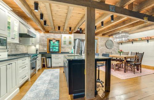 9 Mi to Boyne Resort! Farmhouse Near Town and Lake - Foto 9