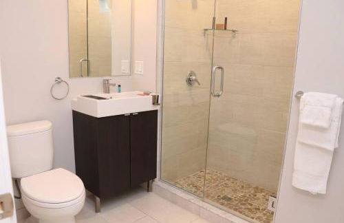 Stylish Studio in Brookline-5min train to Boston.. #2 - Foto 9