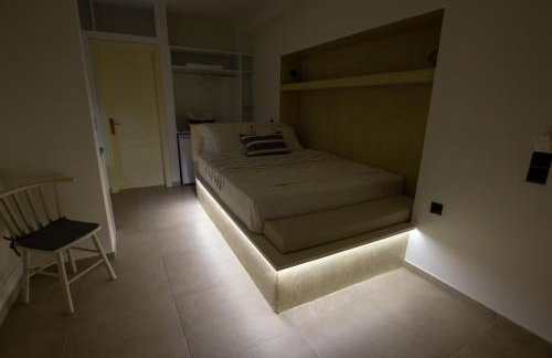 KyMa Studios and Suites - Photo 52