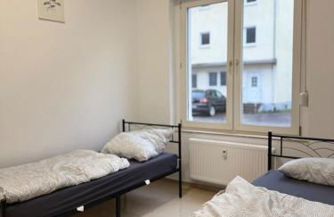 Monteurswohnung bei Köln,Düsseldorf WLAN, Parkplatz, Küche - Foto 8