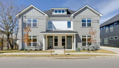 Less Than 1 Mi to Texas AandM Group Getaway with Balcony! - Photo 4