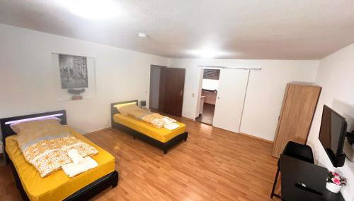 Herrenalber - Foto 1, wardrobe