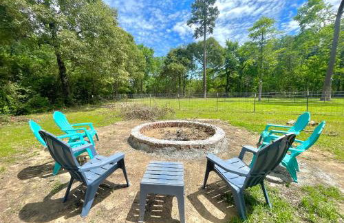 Country Getaway 4 Bedroom Resort in 10 Acre Lot - Foto 16
