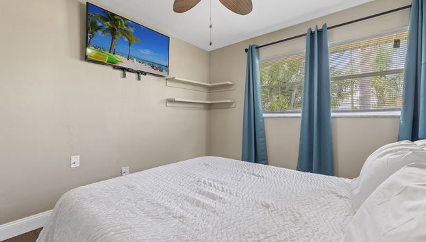 Palm Haven! - Photo 4, Chambre