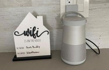 Waterfront Fishermans Retreat - Quick Harbor Access - Heated Pool - Foto 32