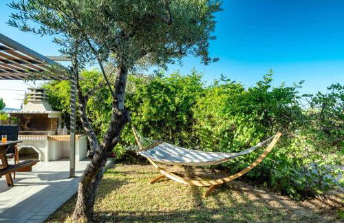 Majestic Villa - Photo 48