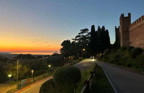 GuestHost - Gradara Comfy Apartments - Foto 37