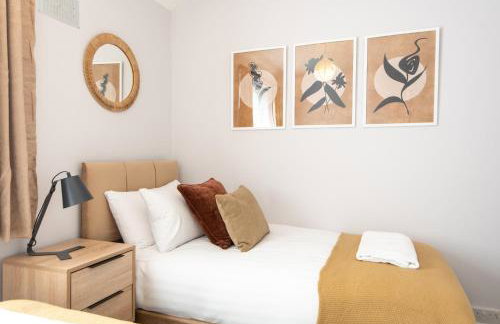 Stunning two bedroom house close to Durham and A1 - Photo 19