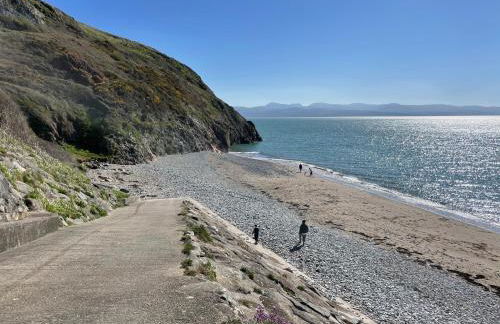 Caban Y Tan Dderwen with private Wood Fired Hot Tub - Foto 32