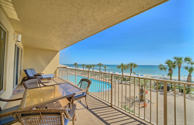 Astonishing Oceanfront Condo with Oversized Balcony to Enjoy Amazing Gulf View - Unit 0204 by RedAwning - Foto 34