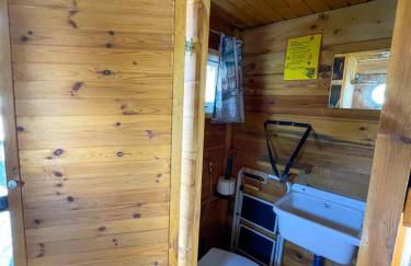 Hausfloßvermietung auf der Peene am Kummerower See in Mecklenburg Vorpommern 15 PS - Foto 5