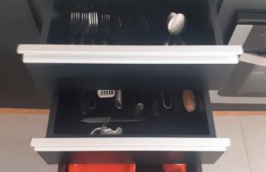 FLAT ENCANTADOR A UM PASSO DA PRAIA - Foto 15