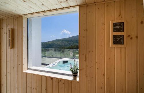 Villa Top Hill, heated infinity pool, Jacuzzi, Sauna, 5 en-suite bedrooms, a Media room - Foto 18