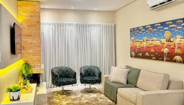 Apto Encantador com Lareira, piscina e jacuzzi - Foto 2