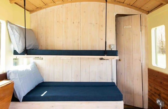 Unique Comfy Remodelled Railway Carriage - Foto 15