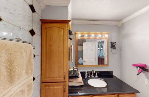 President Studio Pool-Spa Ski-in out Gym, Sauna, Laundry, BBQ - Photo 13