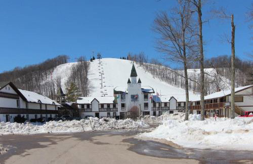 New Tee & Ski Getaway Schuss Golf Ski Villa - Foto 18