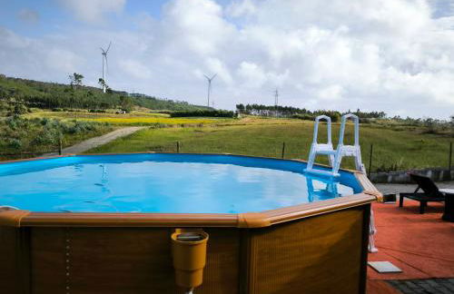 The Windhouse - Photo 2