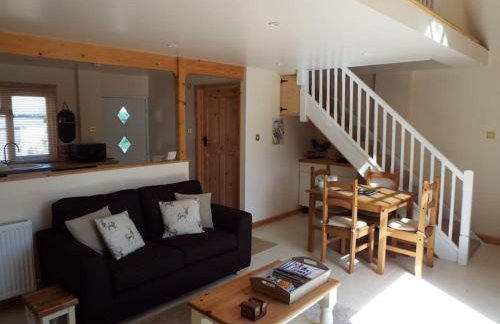 The old hayloft on 22 acre country smallholding - Foto 13