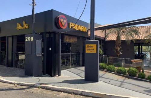 Suíte com Vista para o Lago em Capitólio em Escarpas do Lago - Foto 11