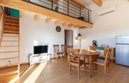 Beautiful Apartment In Eyragues - Foto 5