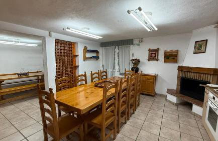 Casa con jardín para Grupos y Familias, 6 habitaciones - Foto 11
