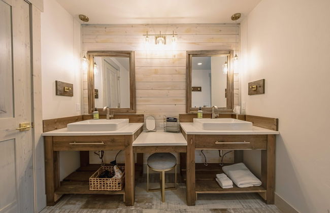 Wilderness Club Golfer's Cottage - Photo 17