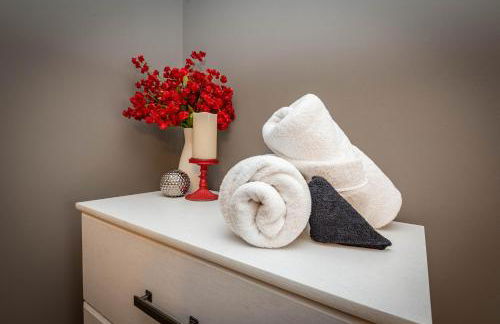 Hoosier Happiness, Too! 3 Bedroom Suites Near IU & Downtown - Foto 21