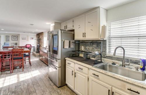 Benton Getaway on 1 and Acres with Easy Freeway Access - Foto 11