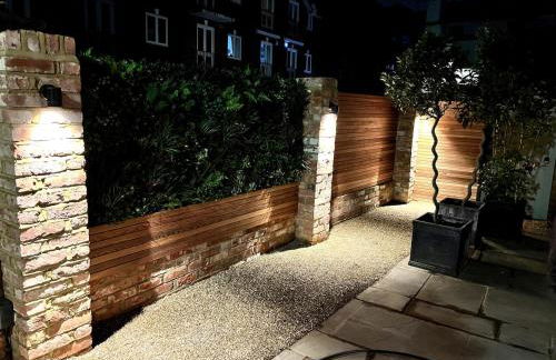 Stunning Cottage with views of Windsor Castle - Foto 13