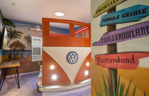 New 10-bedroom Luxury Retreat, Private Pool and Spa, Near Disney and Orlando - Foto 47