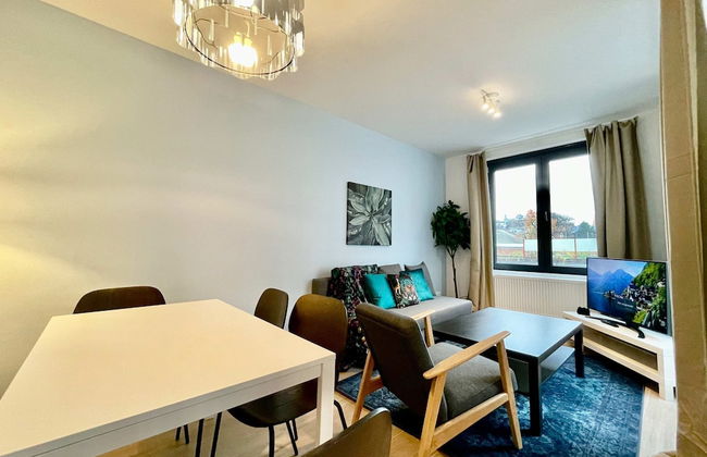 Luxury 2BR 1BA Near Fashion District by Oneluxstay - Foto 11