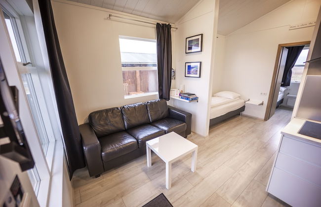 Aurora Cabins - Photo 27