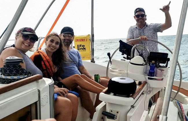 Manta Whale Watching Tour - Photo 4