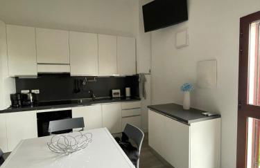 Blu Caletta - waterfront apartment with garden - Foto 7