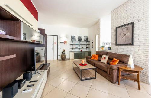 NEW Luxury 2BDR Terrace, Views, AC - Foto 1