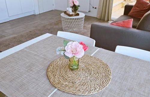 Lakeside Provence - Appartement classé 4 étoiles, Vue sur le lac de Monteux, Parking sous-sol, double clim - Foto 25