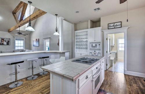 8 Mi to White Rock Lake Spacious Krum Home - Foto 11